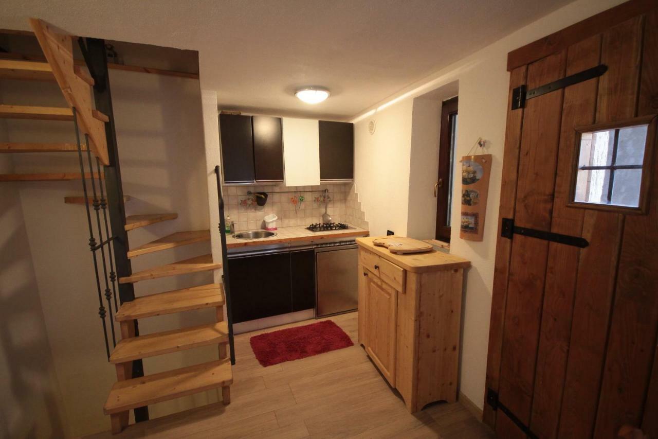 Appartamenti Peroulaz Charvensod Bagian luar foto