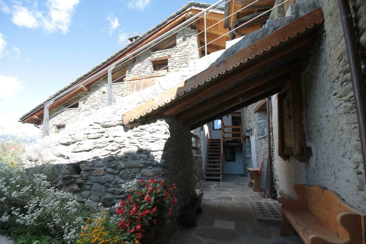 Appartamenti Peroulaz Charvensod Bagian luar foto